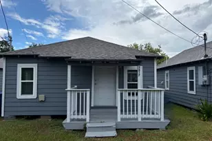 1315-1319 Austin St, Bay City, TX 77414 - Photo 3