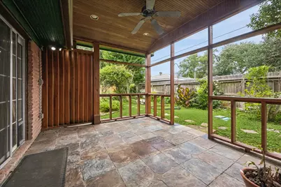 5418 Queensloch Drive, Houston, TX 77096 - Photo 17
