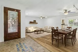 5418 Queensloch Dr, Houston, TX 77096 - Photo 3
