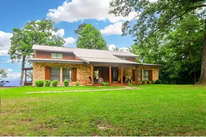 169 Cheyenne Street, Zavalla, TX 75980 - Photo 1