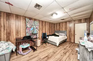 2909 Tarpey Ave, Texas City, TX 77590 - Photo 13