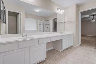 8510 Willancy Ln, Houston, TX 77095 - Photo 27