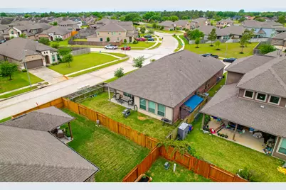 18327 Shallow Hill Court, Houston, TX 77084 - Photo 33