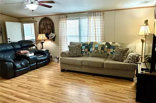 120 Pecan Dr, Burkeville, TX 75932 - Photo 9