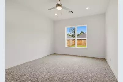 437 Summerset Landing Court, Conroe, TX 77304 - Photo 9