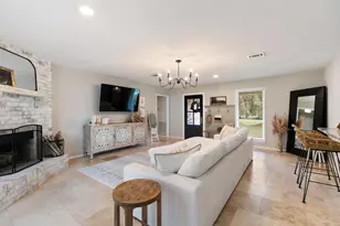 922 Kip Ln, Pinehurst, TX 77362 - Photo 9