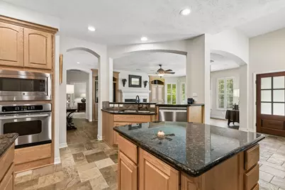 8978 Willow Springs Lane, Conroe, TX 77302 - Photo 9