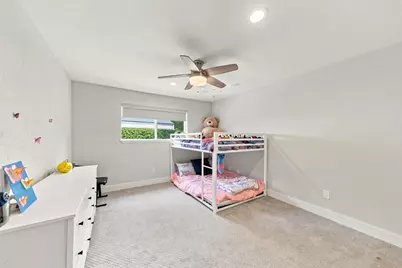 8849 Larston Street, Houston, TX 77055 - Photo 27
