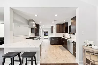8849 Larston Street, Houston, TX 77055 - Photo 9