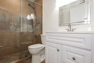 13034 Greenway Chase Ct, Houston, TX 77072 - Photo 11