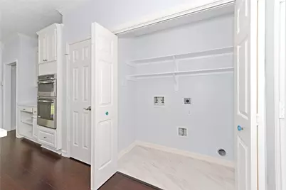 1915 Supplejack Court, Sugar Land, TX 77479 - Photo 29