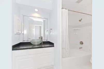 1915 Supplejack Court, Sugar Land, TX 77479 - Photo 15