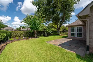 1915 Supplejack Ct, Sugar Land, TX 77479 - Photo 39