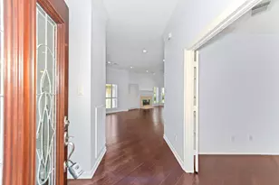 1915 Supplejack Ct, Sugar Land, TX 77479 - Photo 11