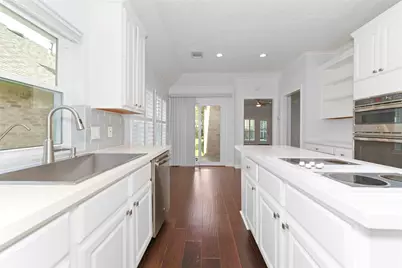 1915 Supplejack Court, Sugar Land, TX 77479 - Photo 25