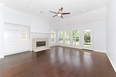 1915 Supplejack Court, Sugar Land, TX 77479 - Photo 21
