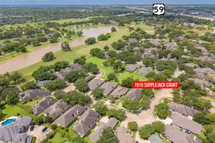1915 Supplejack Ct, Sugar Land, TX 77479 - Photo 41