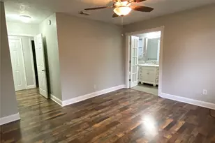 302 El Toro Ln, Houston, TX 77598 - Photo 9
