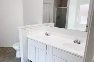 8911 Danbury Hollow Ln, Houston, TX 77075 - Photo 9