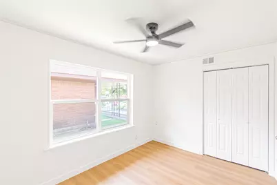 2730 Knotty Oaks Trail, Houston, TX 77045 - Photo 15
