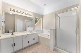 97 E Greenhill Terrace Pl Pl, The Woodlands, TX 77382 - Photo 19
