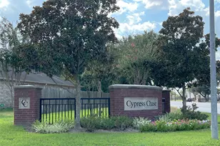 11827 Edenstone Dr, Cypress, TX 77429 - Photo 3