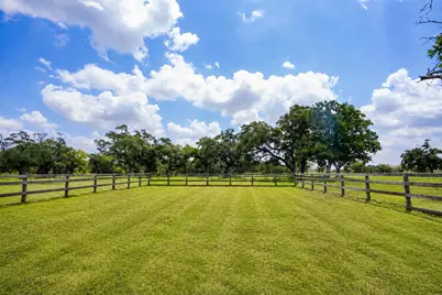 2751 Fm 2434, Columbus, TX 78962 - Photo 21