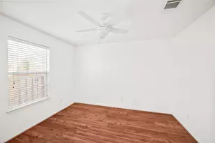 4431 Castle Ct, Houston, TX 77006 - Photo 27