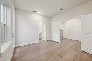 3055 Hicks St, Houston, TX 77007 - Photo 3