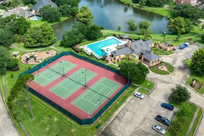 5534 Honor Drive, Houston, TX 77041 - Photo 49