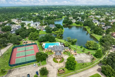 5534 Honor Drive, Houston, TX 77041 - Photo 47