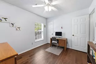 42 Fire Flicker Pl, The Woodlands, TX 77381 - Photo 25