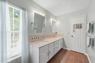 42 Fire Flicker Pl, The Woodlands, TX 77381 - Photo 23