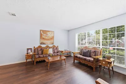 42 Fire Flicker Place, The Woodlands, TX 77381 - Photo 7