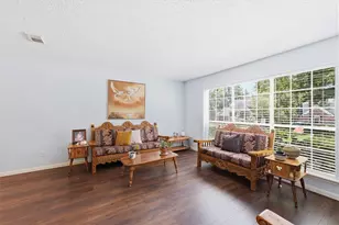 42 Fire Flicker Pl, The Woodlands, TX 77381 - Photo 7