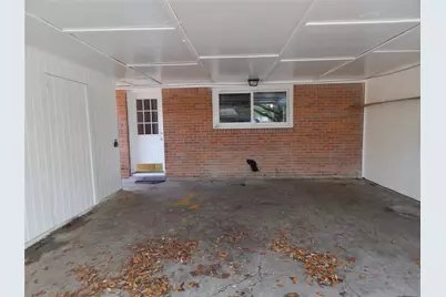 104 Crestview Drive, Hitchcock, TX 77563 - Photo 1