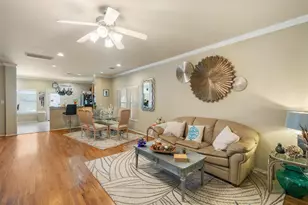 544 W 27th St, Houston, TX 77008 - Photo 9