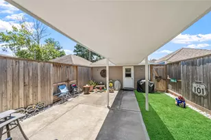 544 W 27th St, Houston, TX 77008 - Photo 23
