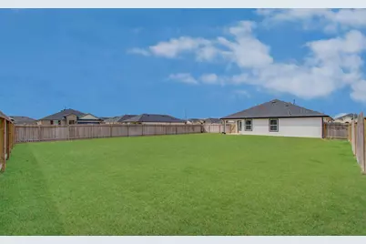 8611 Shumard Oak Drive, Rosharon, TX 77583 - Photo 35