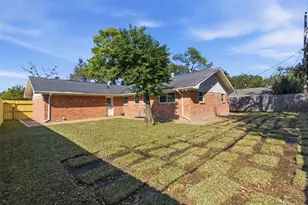 9523 Bundy Ln, Houston, TX 77080 - Photo 23