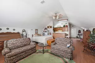 9018 Water Point Dr, Beach City, TX 77523 - Photo 25