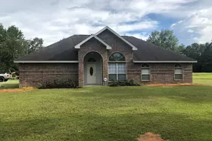 2946 Picturesque Dr, Kountze, TX 77625 - Photo 1
