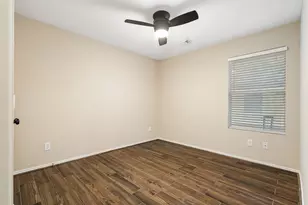 26 S Vesper Bend Cir, The Woodlands, TX 77382 - Photo 19