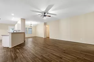 26 S Vesper Bend Cir, The Woodlands, TX 77382 - Photo 7