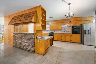 2612 Lake Park Dr, La Marque, TX 77568 - Photo 7