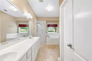 9227 Hidden Lake E, Magnolia, TX 77354 - Photo 29