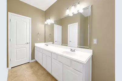 9227 Hidden Lake E, Magnolia, TX 77354 - Photo 31