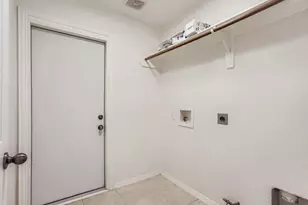 1816 Sherwood Forest Cir, League City, TX 77573 - Photo 19