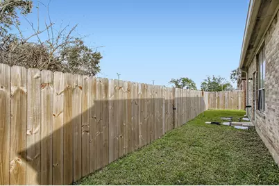 1816 Sherwood Forest Circle, League City, TX 77573 - Photo 23