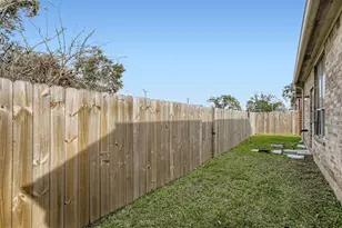 1816 Sherwood Forest Cir, League City, TX 77573 - Photo 23